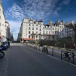 Superb Apartment Center Of Paris Le Marais